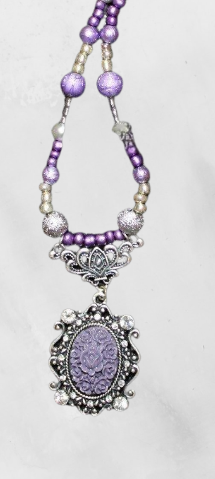 Purple Rose Cameo Pendant Bead Necklace